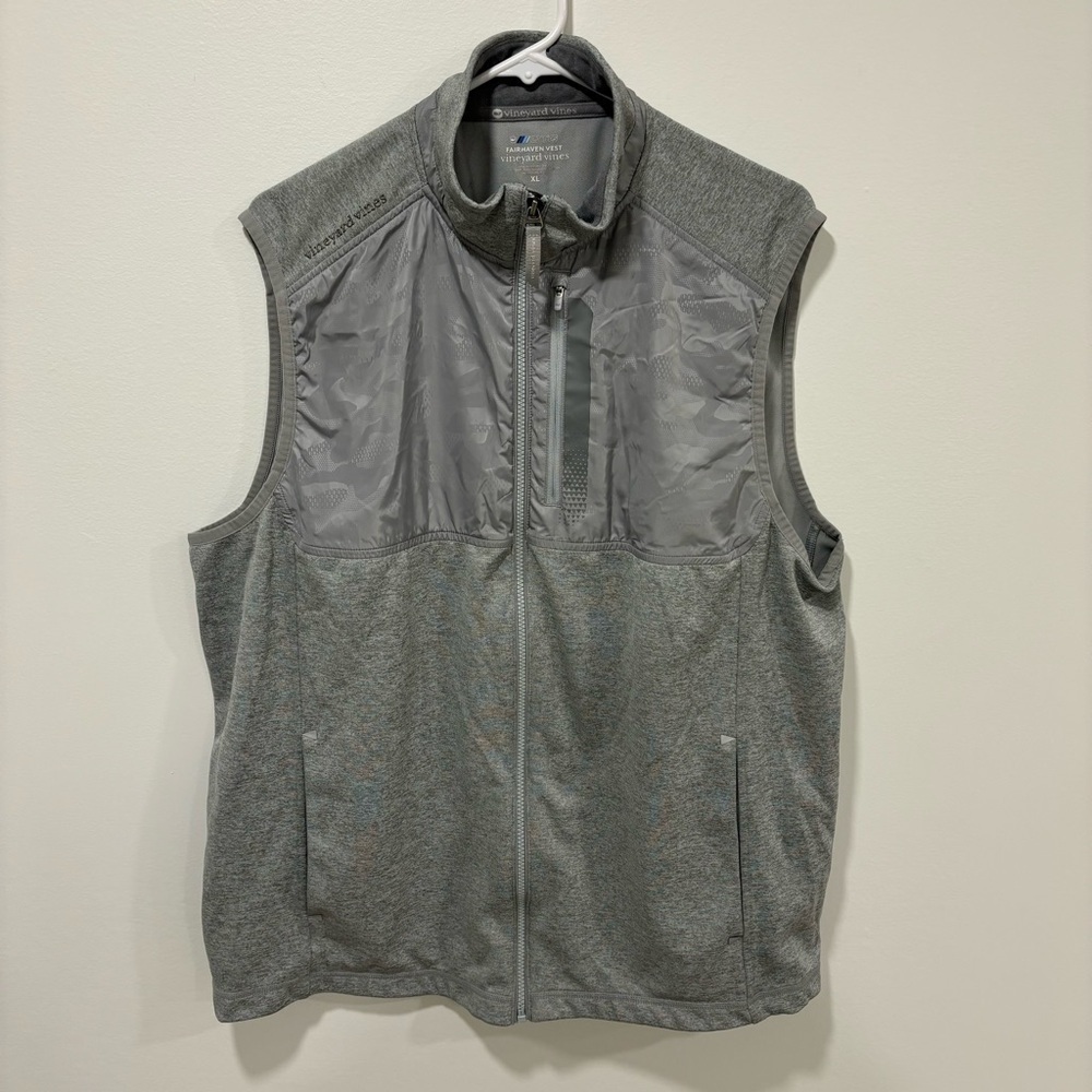 Vineyard Vines Men’s Fairhaven Vest Golf Gray Camo OTG Performance Zip Up Sport